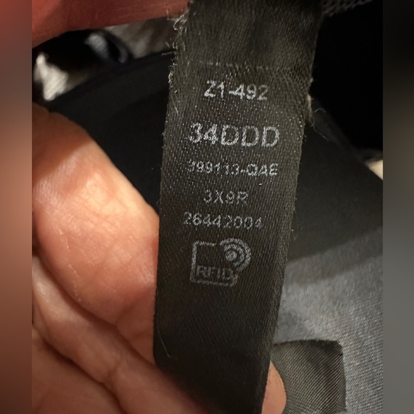 Victoria’s Secret Gray Front closure Sports Bra Size 34 DDD excellent - Picture 5 of 7